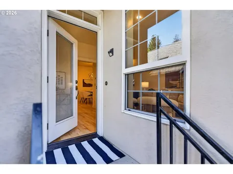 2442 NW Pettygrove Street Portland OR 97210