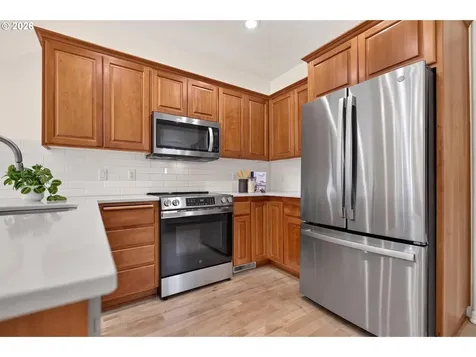 2442 NW Pettygrove Street Portland OR 97210