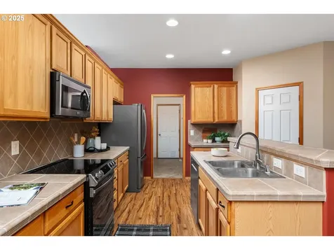 17802 SE 16th Street Vancouver WA 98683