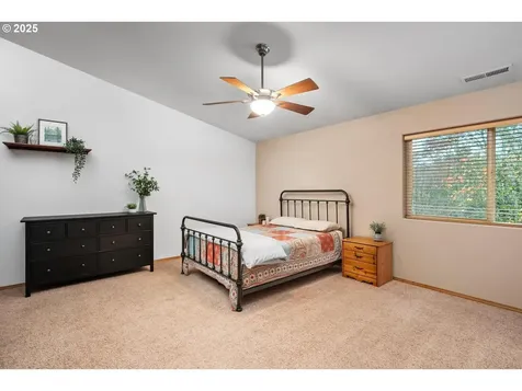 17802 SE 16th Street Vancouver WA 98683