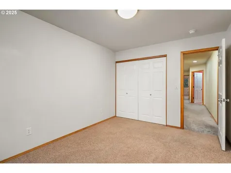 17802 SE 16th Street Vancouver WA 98683