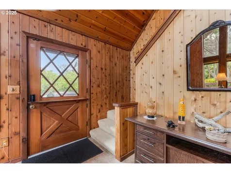 3015 NW Keel Avenue Lincoln City OR 97367