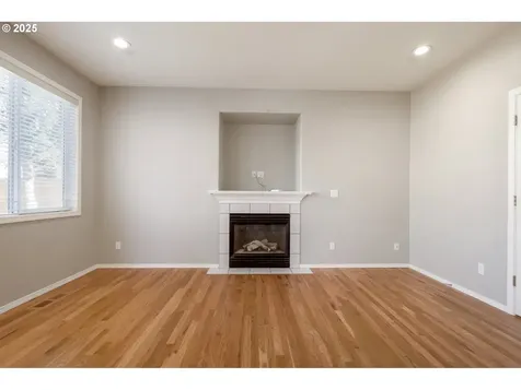 1253 NE Maureen Street Hillsboro OR 97124