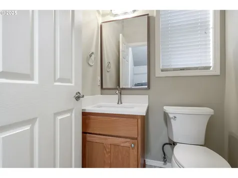 1253 NE Maureen Street Hillsboro OR 97124