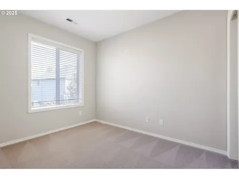 1253 NE Maureen Street Hillsboro OR 97124