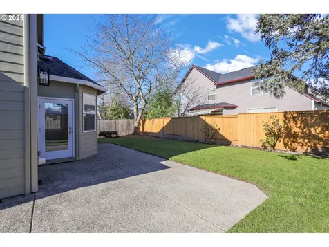 1253 NE Maureen Street Hillsboro OR 97124