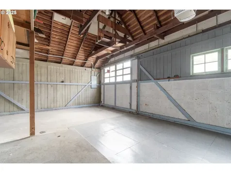 960 Washington Street Eugene OR 97401