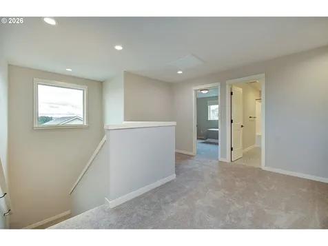 2307 E 6th Street La Center WA 98629