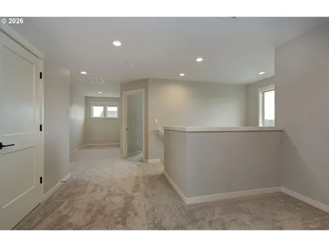 2307 E 6th Street La Center WA 98629