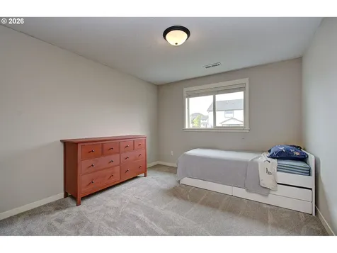2307 E 6th Street La Center WA 98629