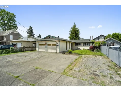 160 W Berkeley Street Gladstone OR 97027