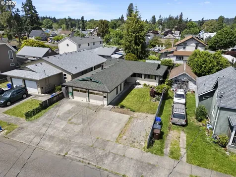 160 W Berkeley Street Gladstone OR 97027