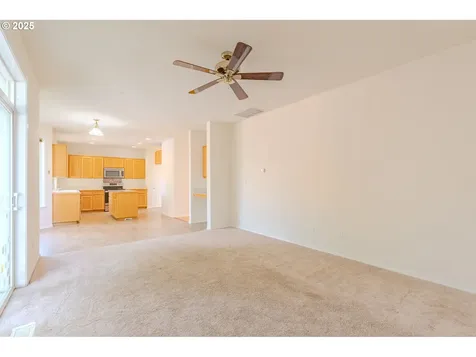 665 SW 24th Street Troutdale OR 97060