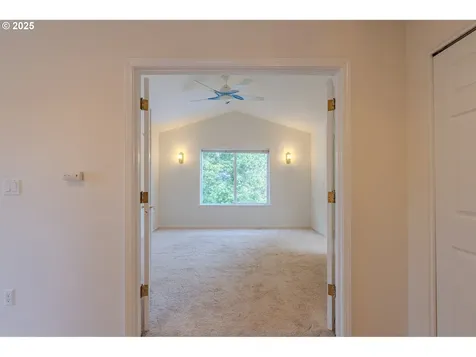 665 SW 24th Street Troutdale OR 97060