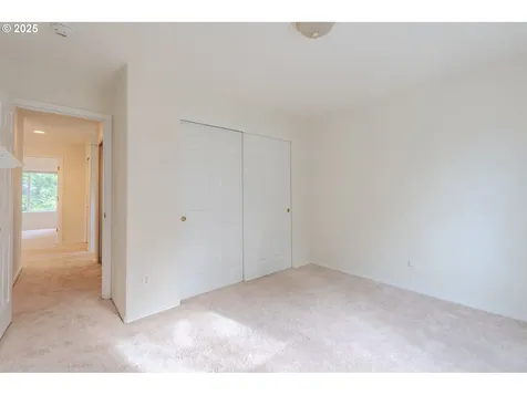 665 SW 24th Street Troutdale OR 97060