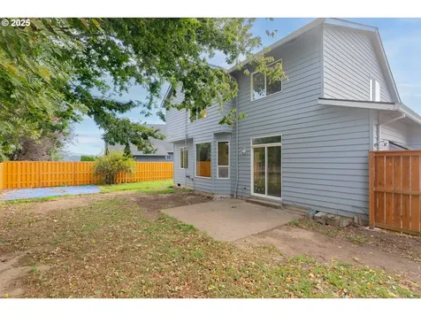 665 SW 24th Street Troutdale OR 97060