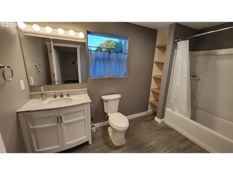 606 NW 78th Street Vancouver WA 98665