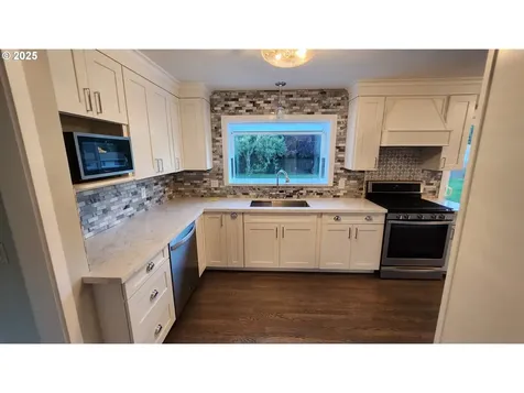 606 NW 78th Street Vancouver WA 98665