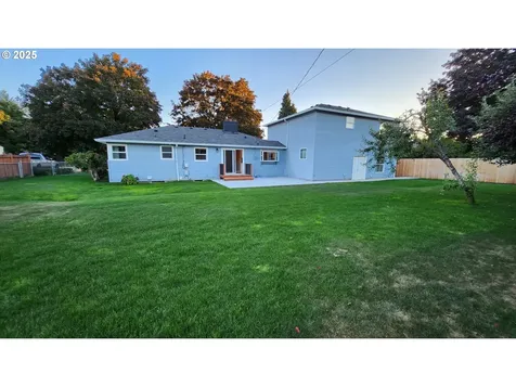 606 NW 78th Street Vancouver WA 98665