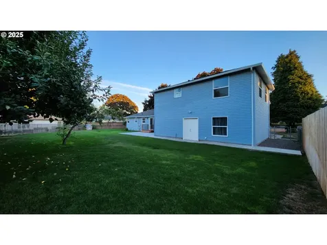 606 NW 78th Street Vancouver WA 98665