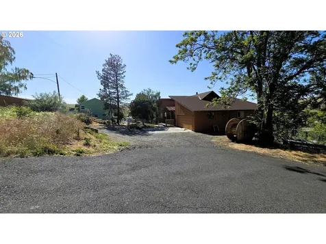 380 Thompson Street Heppner OR 97836