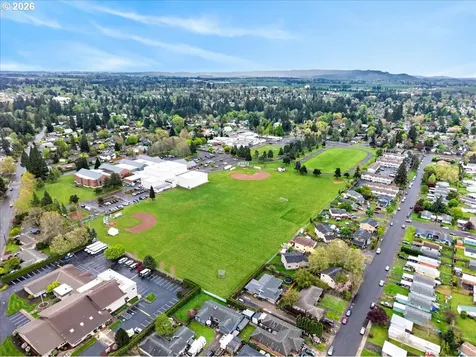 1436 NW 8th Street Mcminnville OR 97128