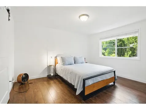 840 SW Dolph Street Portland OR 97219