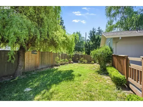 840 SW Dolph Street Portland OR 97219
