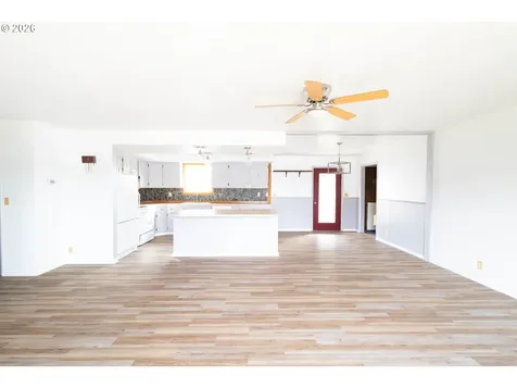 320 W Delta Street Union OR 97883
