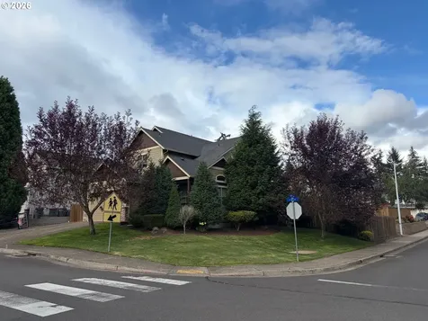 410 N 7th Street Carlton OR 97111