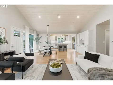12580 SW Faircrest Street Portland OR 97225