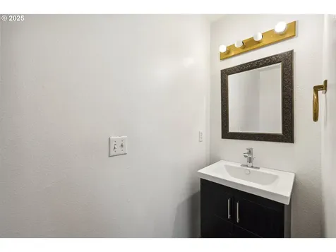 130 Panorama Road Woodland WA 98674