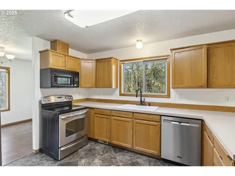 130 Panorama Road Woodland WA 98674