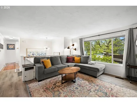 105 SE 165th Avenue Portland OR 97233