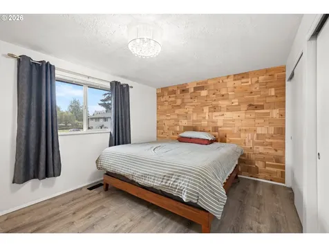 105 SE 165th Avenue Portland OR 97233