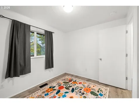 105 SE 165th Avenue Portland OR 97233