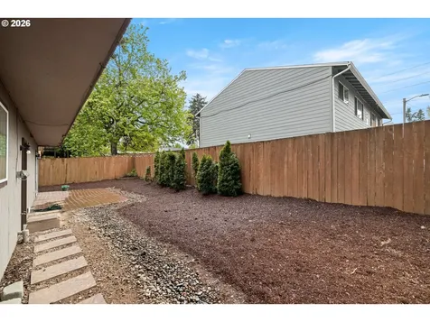 105 SE 165th Avenue Portland OR 97233