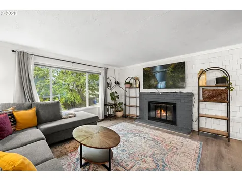 105 SE 165th Avenue Portland OR 97233
