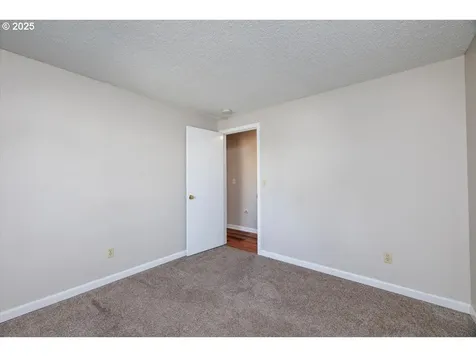 2610 SW 204th Avenue Beaverton OR 97003