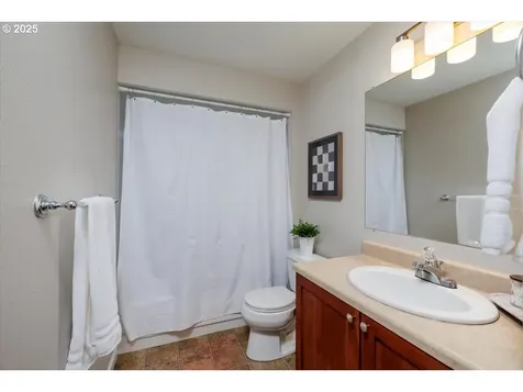 2610 SW 204th Avenue Beaverton OR 97003