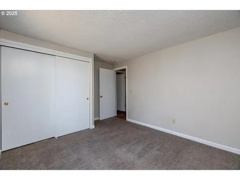 2610 SW 204th Avenue Beaverton OR 97003