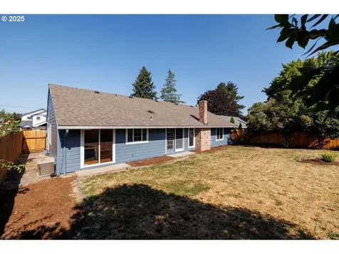 2610 SW 204th Avenue Beaverton OR 97003