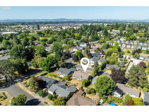 2610 SW 204th Avenue Beaverton OR 97003
