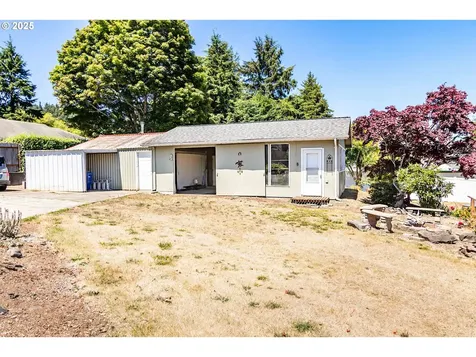 3449 NE West Devils Lake Road Lincoln City OR 97367
