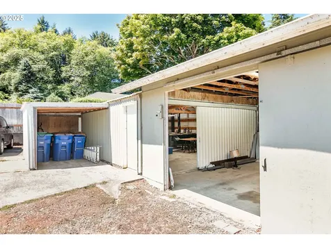 3449 NE West Devils Lake Road Lincoln City OR 97367