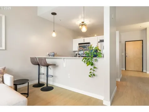 1125 NW 9th Avenue Portland OR 97209