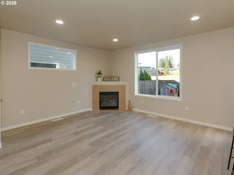 5515 L Street Washougal WA 98671