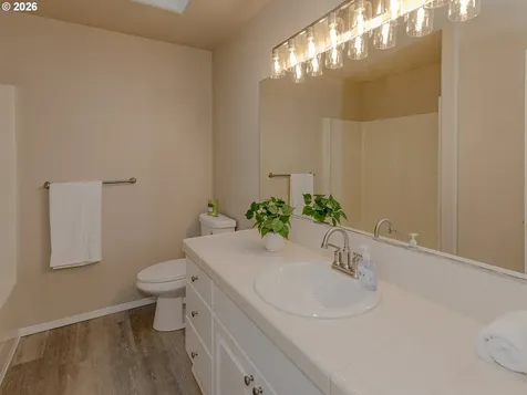 5515 L Street Washougal WA 98671