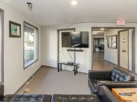 5515 L Street Washougal WA 98671