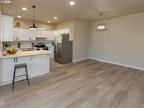5515 L Street Washougal WA 98671